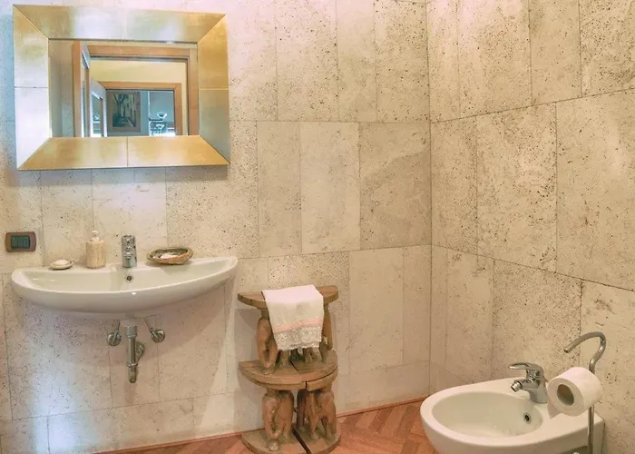 فيلة Gaia Someraro